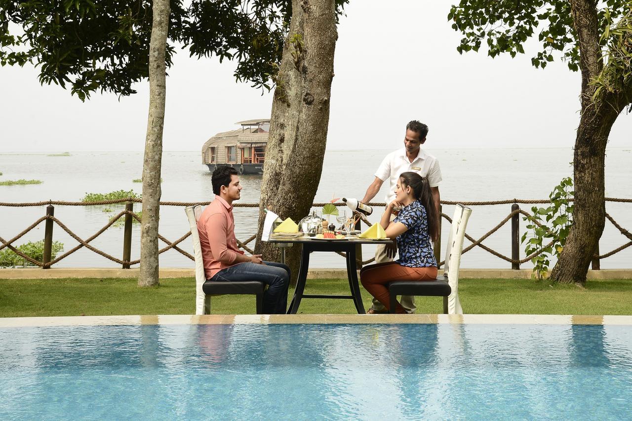 The Zuri Kumarakom Kerala Resort & Spa Esterno foto